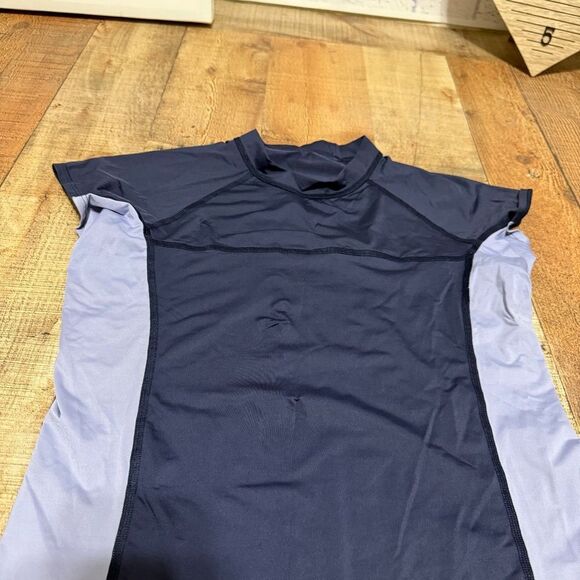 Patagonia MicroSwell Rashguard Women's M color NEO Navy - Picture 9 of 14